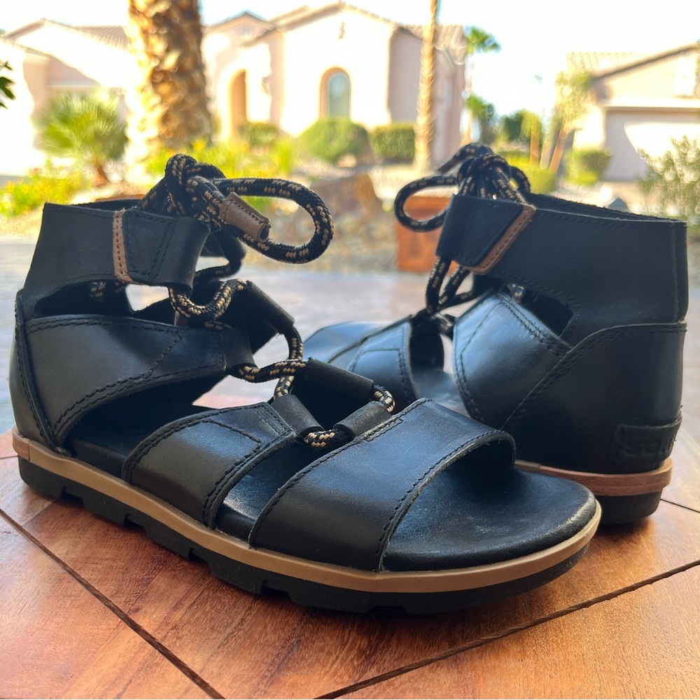 Sorel gladiator sandals - like new! Sz 7.5